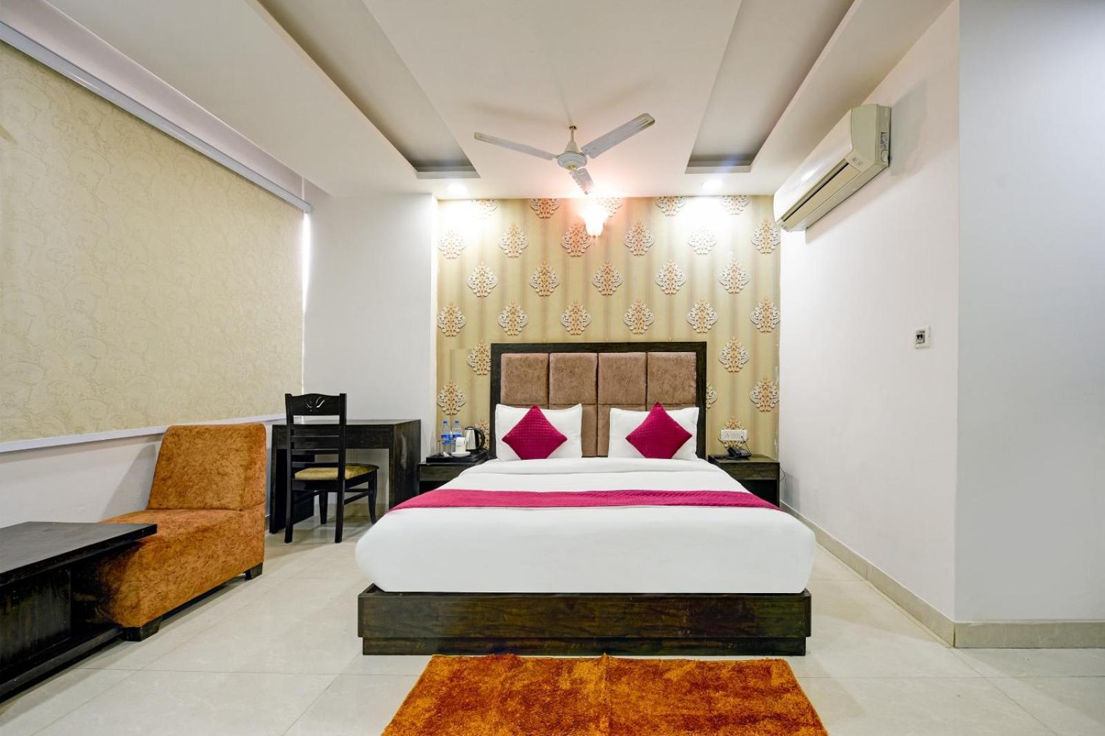 The Atlantes Suite Near Delhi Airport New Delhi Exterior photo