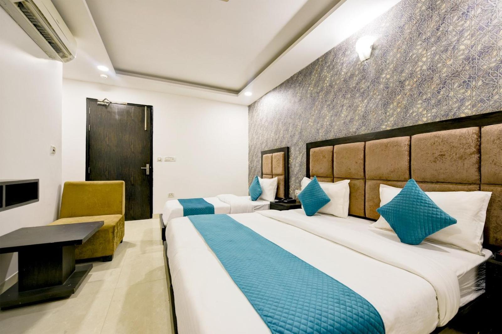 The Atlantes Suite Near Delhi Airport New Delhi Exterior photo